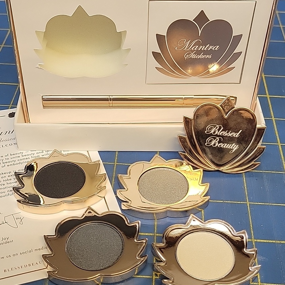 Blessed Beauty Natural EyeShadow Set Starry Eyed Curates for an Evening Look New
